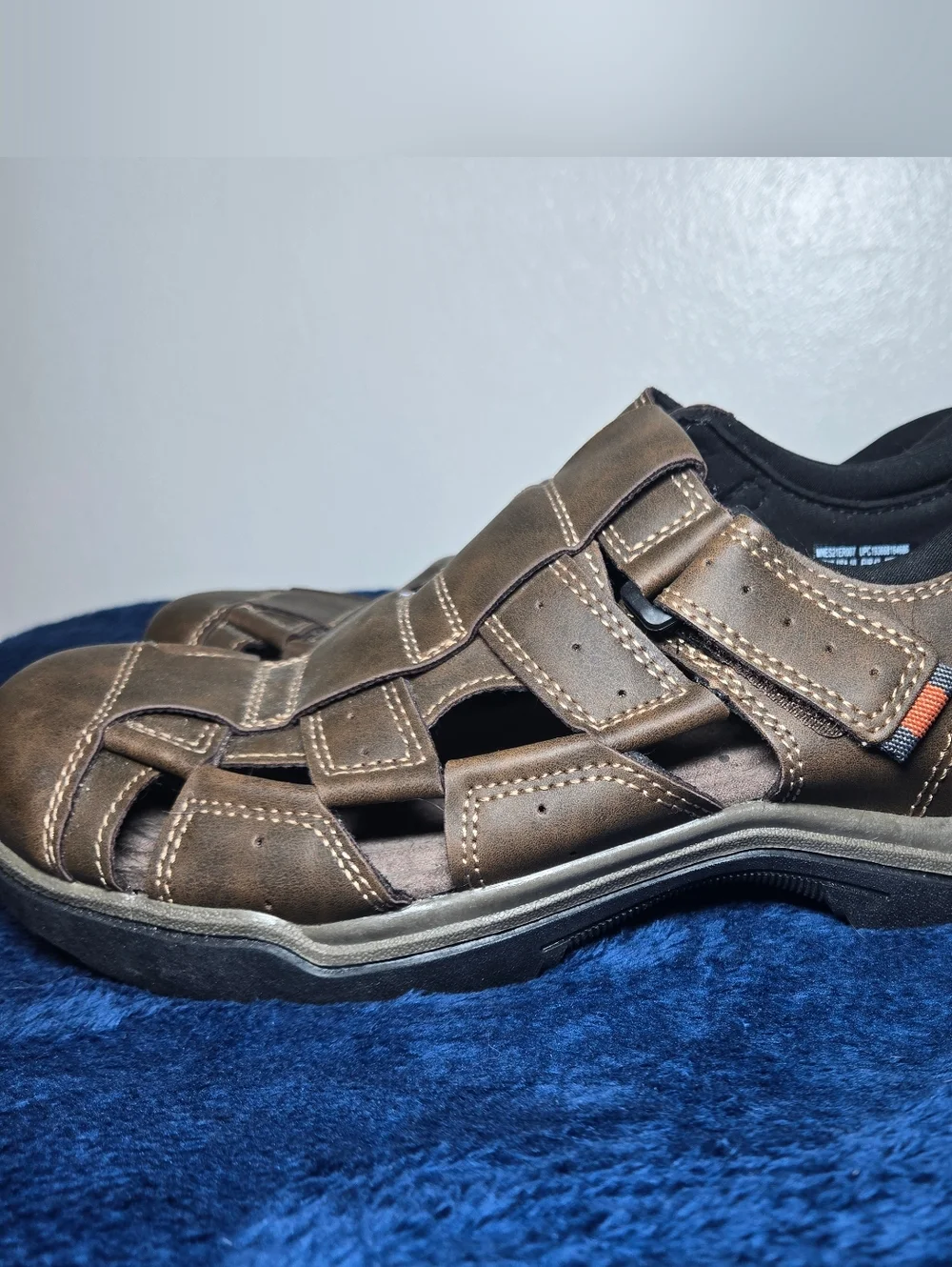 Earth Spirit Mens Fishermen Sandals Gelron Cushion Size 10 Dark Brown NWOT